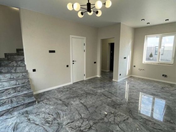 Супер цена!Таунхаус с ремонтом Білогородка, Київська обл Белогородка