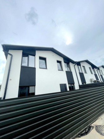 25200$ Таунхаус 48м² з двориком 10м². Білогородка, ЖК «Свій квартал» - фото 1