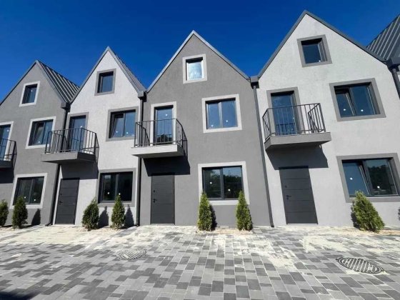 Продам Таунхаус 75м2 біля Сільпо у Білогордці Белогородка