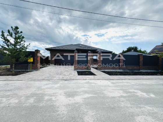 Білогородка Продаж будинку 120 м2 + 42 м2 мансарда та гараж 6,5 соток Білогородка