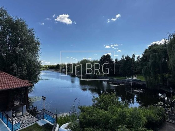 Продажа дома 75 соток с выходом на Днепр КГ Днипрова хвыля Дамба без% Козин