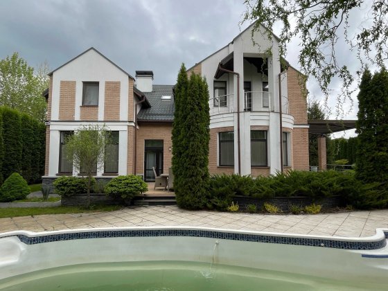 Будинок 400+100 кв.м., 25 соток землі, м. Козин (Конча-Заспа) Козин