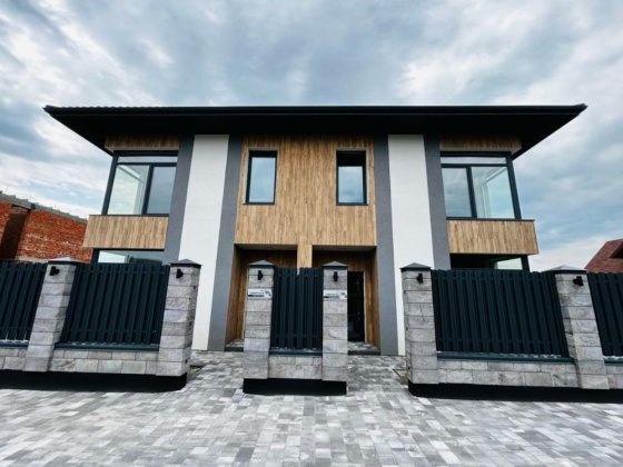 Дуплекс у с. Гатне_ЖК Озерний гай Гатное