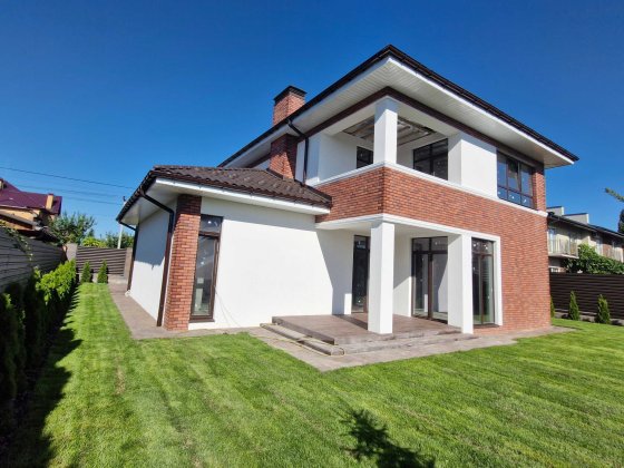 Сучасний будинок у Гатному 175 м2 на 5.75 соток | Відеоогляд Гатное