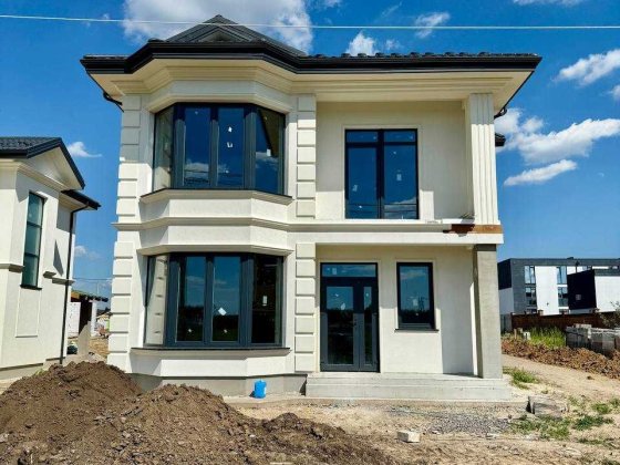 Будинок КМ "Благовісний" с.Крюківщина Крюковщина