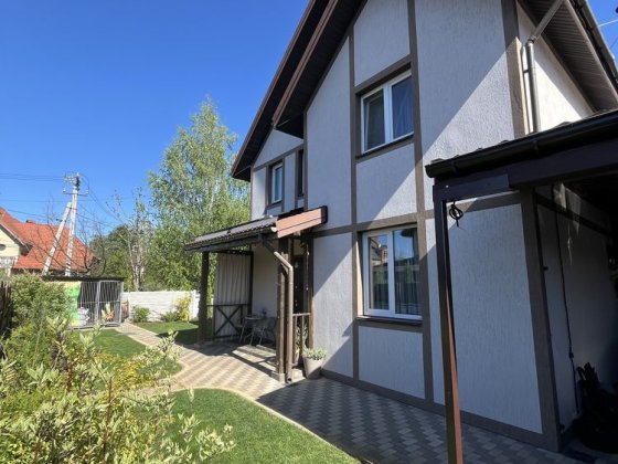 Будинок з ремонтом, сауна, альтанка, сонячні панелі, Альпійський хутір Святопетровское