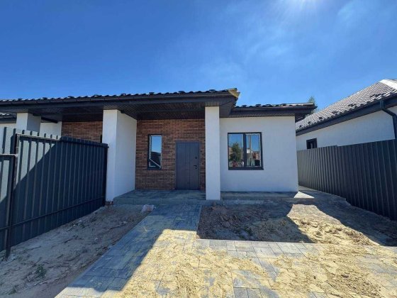 Дуплекс у Ворзелі - комфорт та природа поруч із містом! Ворзель