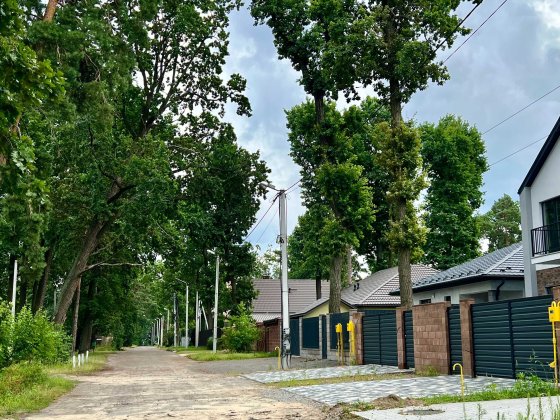 Цегляний таунхаус з газом, поруч парк та озеро. ЄОСЕЛЯ, Сертифікат Ворзель