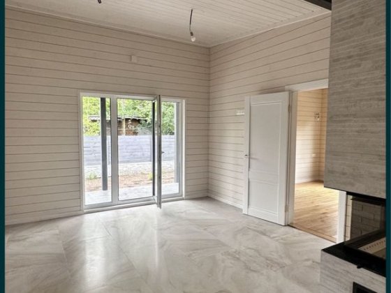 Будинок 100кв м на ділянцв 6,5 соток Ворзель