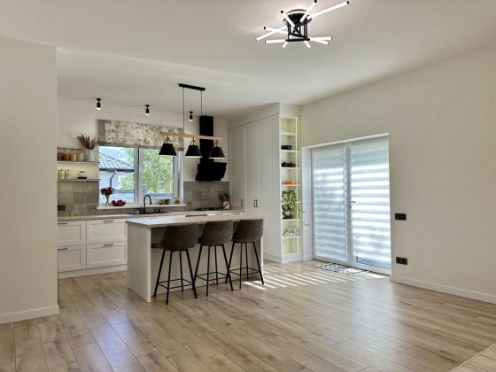 Будинок з ремонтом та документами ! єОселя ! Постанова ! Сертифікат ! Ворзель