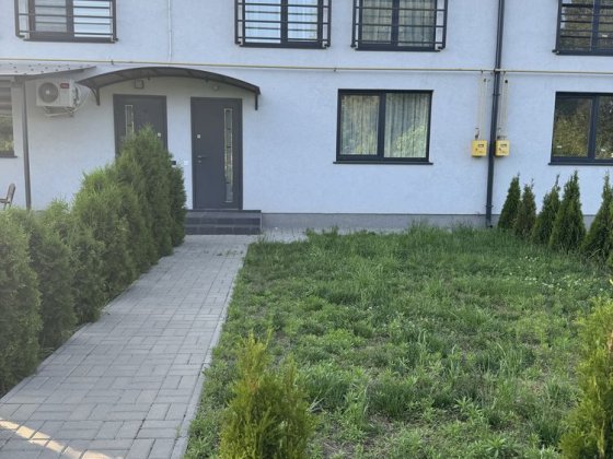 Новий таунхаус з ремонтом! Вишеньки