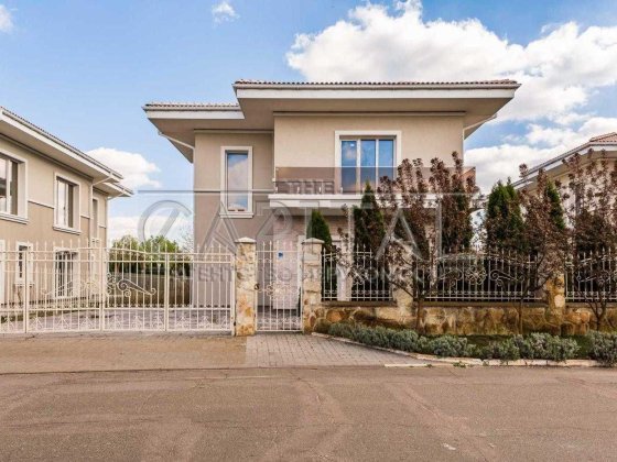 Продаж будинку КМ Золоче Прованс Вишеньки