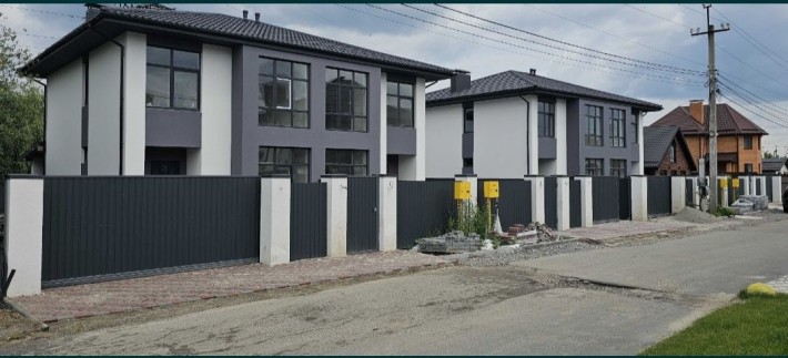Продам Супер будинок в Ходосівці в 15 км. від Києва. - фото 1