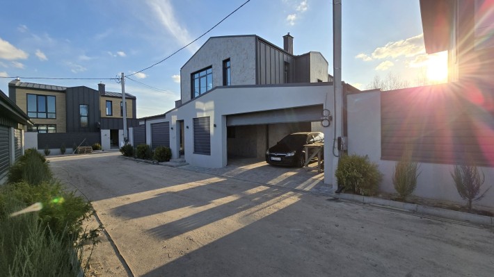 Будинок 230 м2 ціна з ремонтом є погреб камін тепл насос с. Ходосівка - фото 1