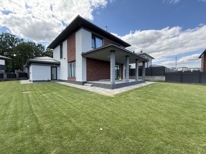 Будинок з ремонтом та меблями в закритому котеджному містечку‼️ - фото 1