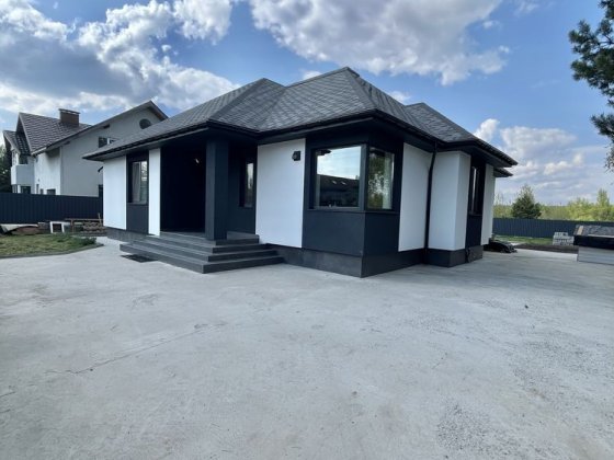 Будинок в Гореничах з великою земельною ділянкою, 10 сот, новий ремонт Гореничі