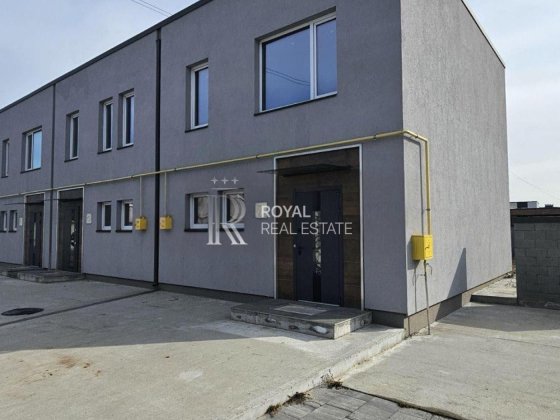 КМ "Balaton". Таунхаус! Нові Петрівці, Миколи Міхновського вул., 7 Нові Петрівці