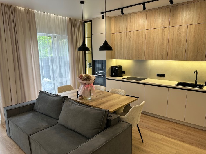 Таунхаус з ремонтом з Баварської кладки  10хв від М.Теремки(відео) - фото 1