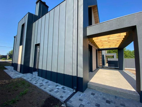 Стильный барнхаус, готовый  c камином 7,5 сот в Гореничах, Киев 10км Гореничі