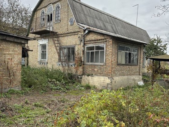 Будинок в центрі с. Віта-Пштова 17 соток. Озеро, ліс, все поруч Віта-Поштова