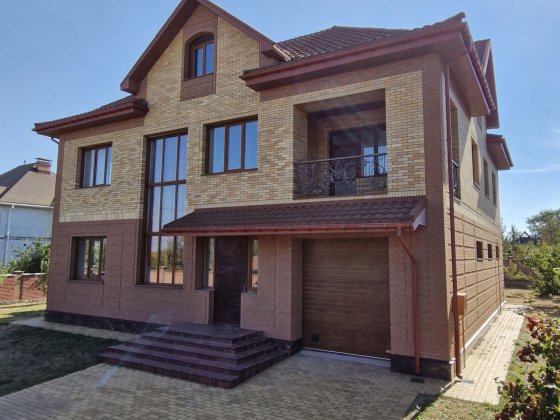 Продаж. Будинок 600 м. кв., 12,5 соток, с. Гореничі, Київська обл., Гореничи