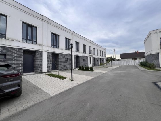 Продам таунхаус - с. Новые Петровны ! Сертификат - да!  68м2 Нові Петрівці