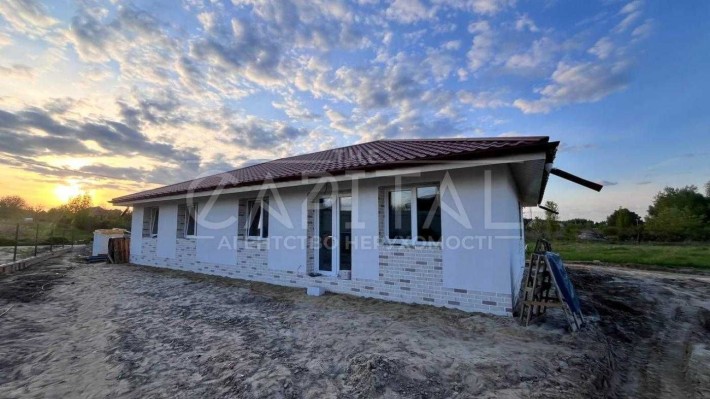 ПРОДАЖ Будинку Ходосівка БУДЕ повне оздоблення на території  3 будинки - фото 1