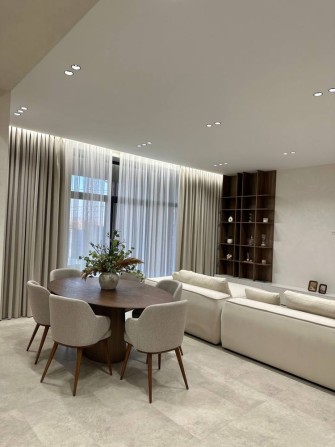 Новий розкішний будинок з ремонтом поруч з Києвом- Віта Поштова - фото 1