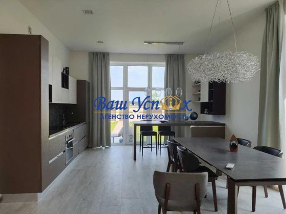 Продажа дома с ремонтом Стоянка Стоянка