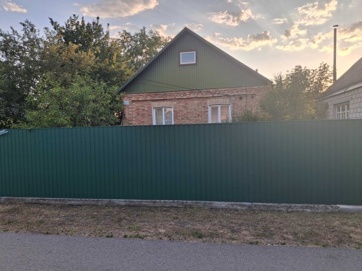 Продаж будинку в м. Кагарлик - фото 1