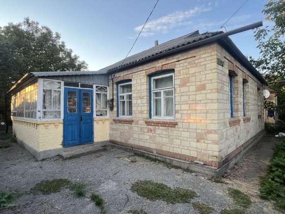 Продам житловий будинок Тараща