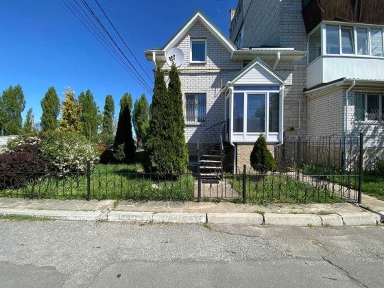 Продаж будинку 97,4м2, 3 кімнати, 3 поверхи. Відеонагляд. ID:700 Немішаєве