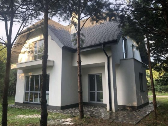 Будинки в котеджному містечку " Лелечий Хутір" Березовка