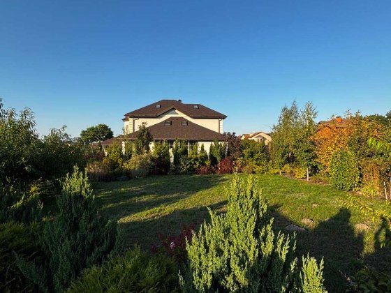 Продаж котеджу з ремонтом в КМ Home Resort Березівка Березовка