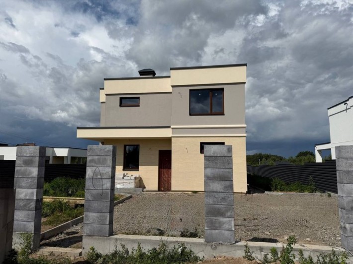 Без комісії. Будинок 150 м2, біля лісу в Бобриці. - фото 1