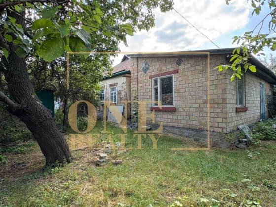Будинок з зем. ділянкою 13.38 соток в центрі села Велика Олександрівка Велика Олександрівка