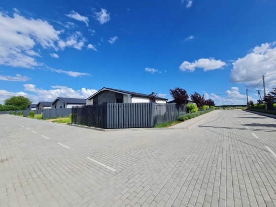 Вітаю. Від забудовника. Продам новий будинок 95.2 м2, ділянка 5.5 сот Гнатівка