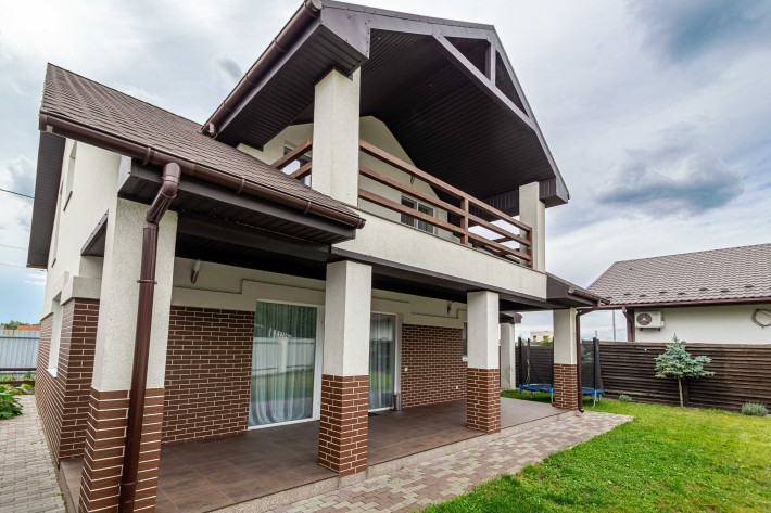 Продам сучасний будинок біля лісу та озера, Пуща-Водиця, с. Горенка - фото 1