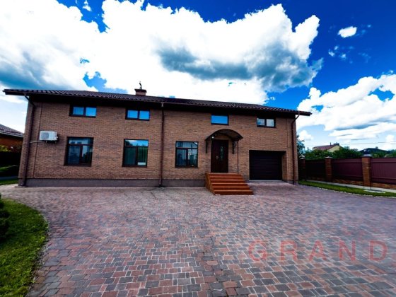 Продам Будинок з ремонтом,  480м2, в Нідерландському стилі Кедина Гора