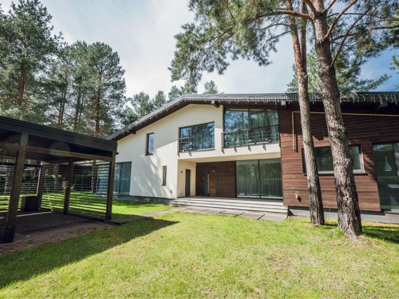 Продаж котеджу з новим ремонтом в км GoodLife Park Лебедівка