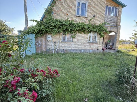 Продам будинок с. Мощун ст Пуща Водиця Мощун