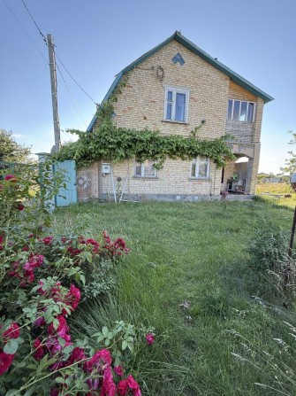 Продам будинок с. Мощун ст Пуща Водиця - фото 1