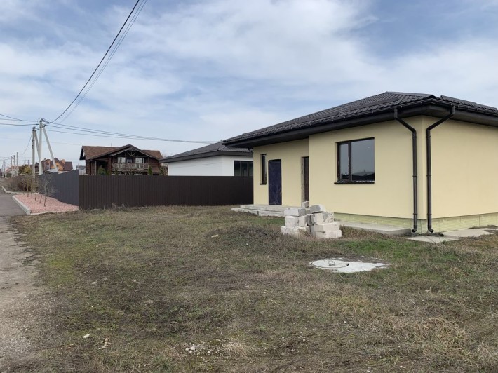 Продається будинок в закритому котеджному містечку! - фото 1