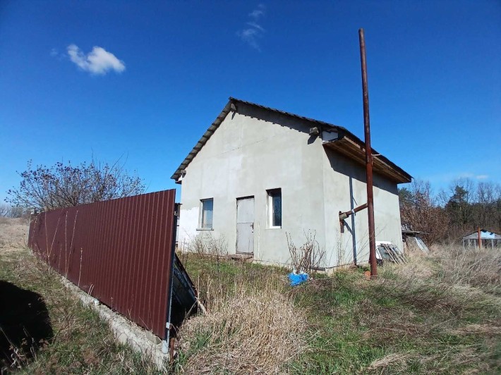 Продам дачу 64 м.кв. з виходом в лісок Музичі 22 км Київ ТОРГ - фото 1