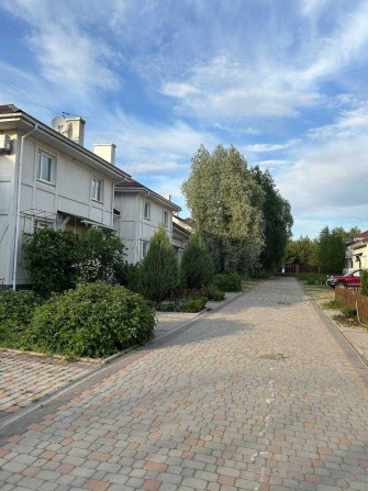 Будинок, таунхаус з ділянкою $250/м2 гараж усі комунікації - фото 1