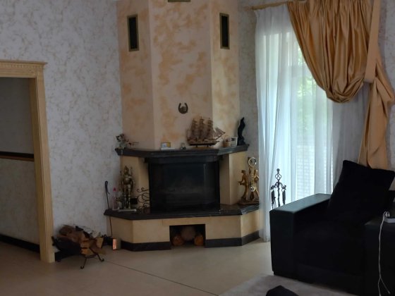 Продам домоволодіня по вул. Квіткова 1, с. Щасливе, 850 м2 Счастливое