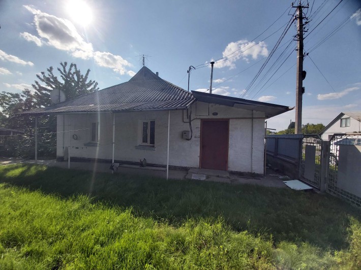 Продам частину будинку у Фурсах - фото 1