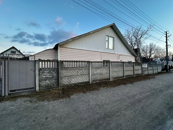 Будинок / с.Фурси / Центр Фурси