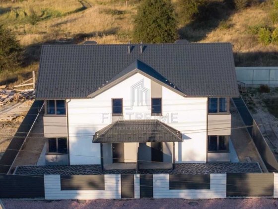 Продається Таунхаус 128м², 4 кімнати. Хотянівка, 10 км від Києва. БЕЗ% Хотянівка