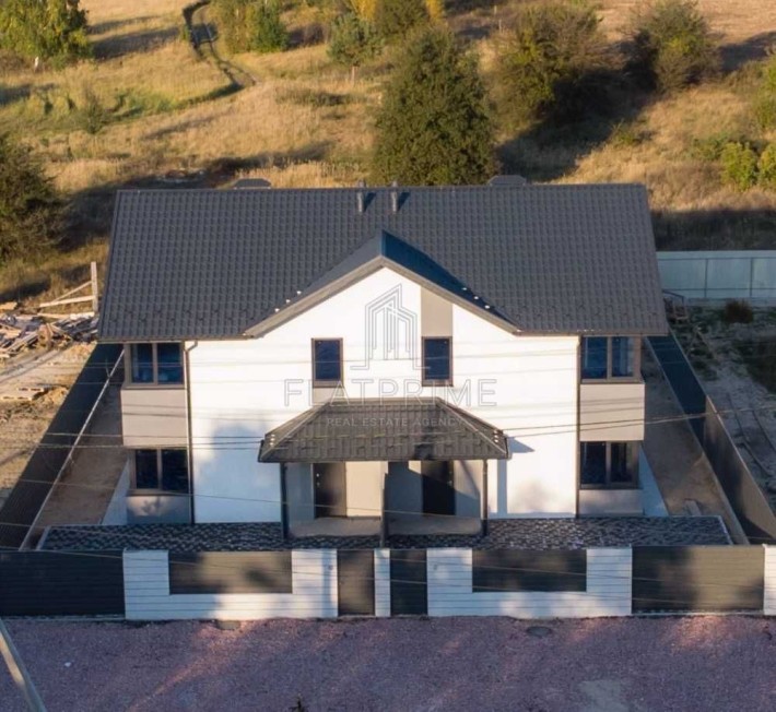 Продається Таунхаус 128м², 4 кімнати. Хотянівка, 10 км від Києва. БЕЗ% - фото 1